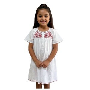 Happy by Pink Chicken Girl’s Size 5 White Embroidered Dress
